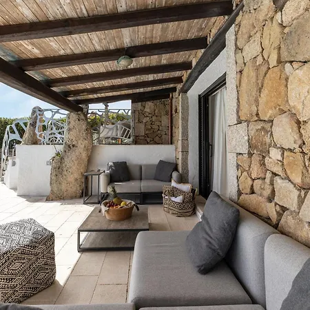 Luxe Cote Stay- Elegant *