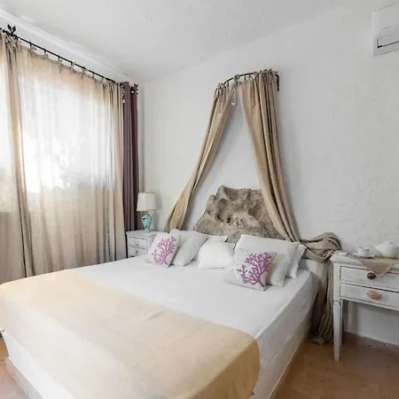 Luxe Cote Stay- Elegant
