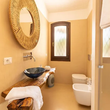 Luxe Cote Stay- Elegant Vila Porto Cervo