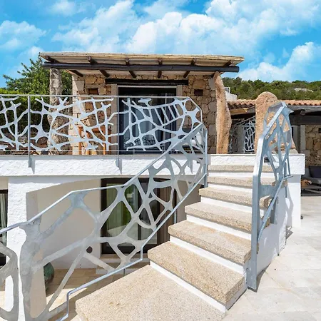 Luxe Cote Stay- Elegant