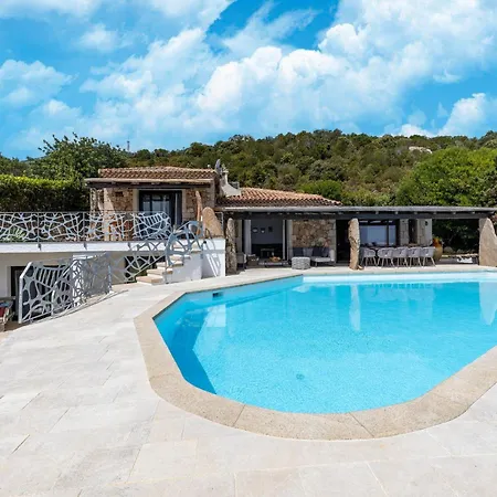 Luxe Cote Stay- Elegant * Porto Cervo